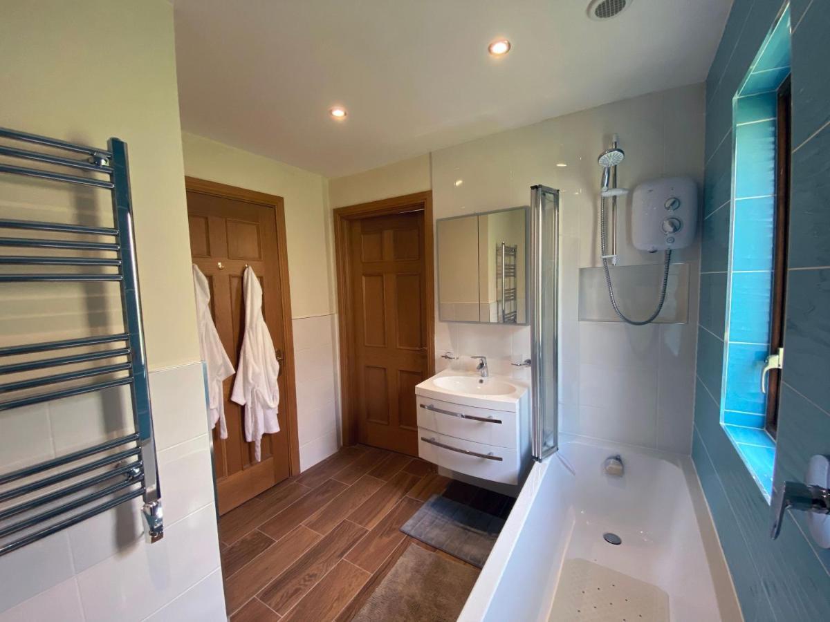 4 The Mews Villa Athlone Exterior photo
